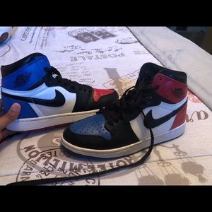 Jordan 1 Retro OG “Top 3”